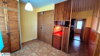 2 IZBOVÝ BYT S KUMBÁLOM, 3/3 POSCH., 62m2; - 2