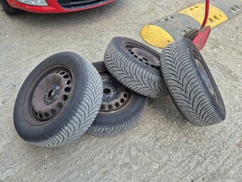 5x112 r15 / 195/65 r15 Zimné - 2