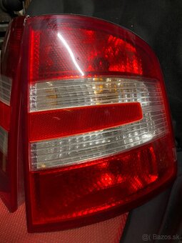 ZADNÉ SVETLA ŠKODA FABIA 1 KOMBI - SEDAN - 2