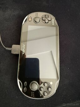 PS Vita Crystal Black OLED - 2