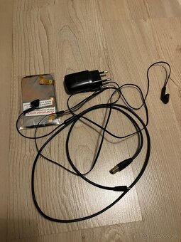 predam HTC Desire X - 2