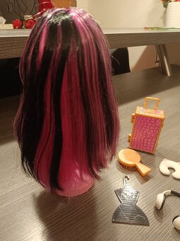 LOL Surprise O.M.G. - City Babe - 2