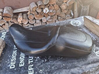 Harley Davidson sedlo Touring - 2