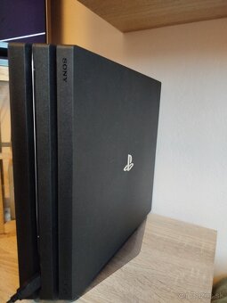 PS4 pro - 2