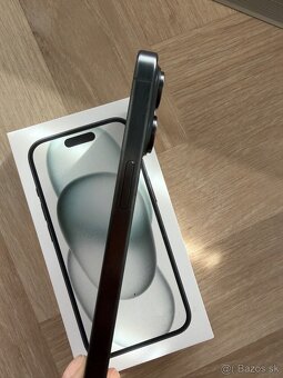 Predám iphone 15 pro Max 256gb - 2