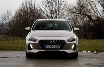 Hyundai i30 1.6 CRDi automat - 2