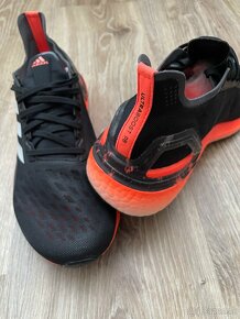Adidas UltraBoost - 2