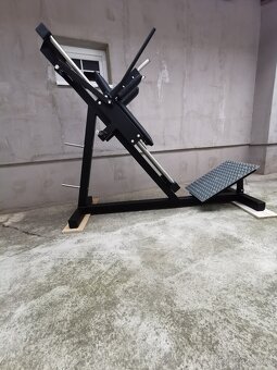 Hacken drep s vodiacimi kolieskami - 2