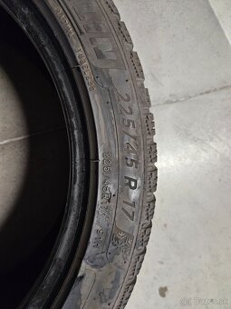 Zimné gumy Michelin 225/45 R17 - 2