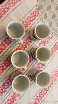 Porcelánové hrnčeky min.storocia. - 2