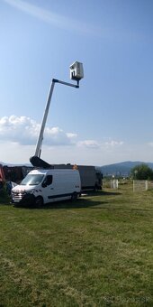 Renault Master 2.3 D r.v.2021 rameno zdvih 12metrov - 2