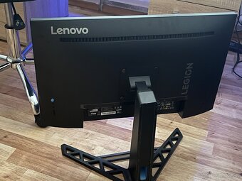 Lenovo Legion R27i-30 – TOP stav, bez škraban - 2