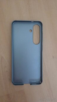 Kryt na Samsung S25 - 2