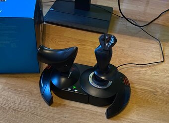Herný ovládač Thrustmaster T.Flight Hotas X - 2