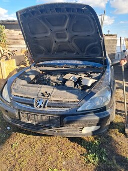 Peugeot 607 - 2