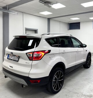 Ford Kuga 2.0TB 178Kw 4x4 Titanium/46000Km - 2