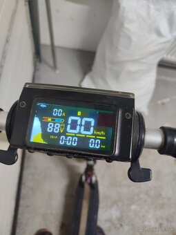 Elektrická kolobežka kugoo - 2