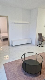 2i byt BA - Zahorska Bystrica - 2