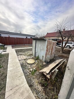 Predam plecháč šírka 225cmhlbka150cmvýška 210 cm - 2