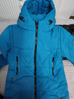 Dámska bunda modrá č.46/48 - 2
