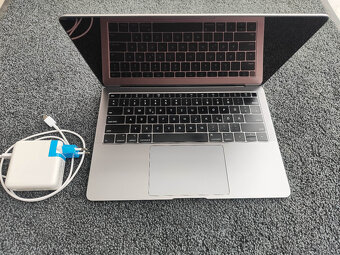 MacBook Air 13” 2019 Retina i5 - 2