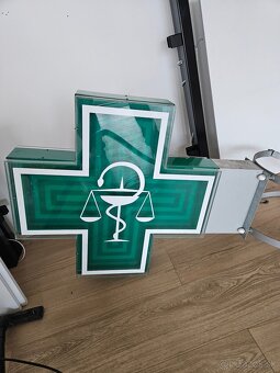 Lekárenský kríž - 2