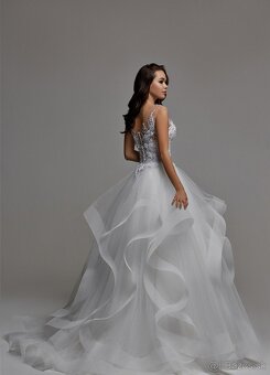 Nádherné svadobné šaty - 2