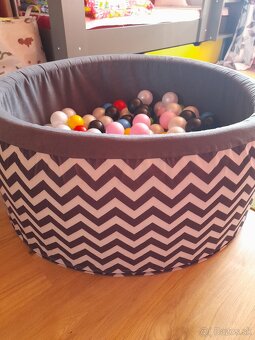 Suchý bazén s loptičkami - 2