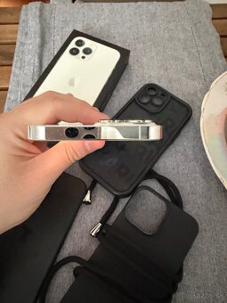 Iphone 13pro max - 2