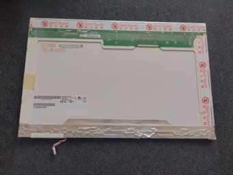 predám 14,1" displej z notebooku CCFL 30pin ,B141EW04 - 2