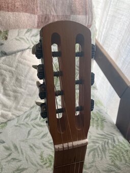 Predam 7 strunovu klasicku gitaru - 2