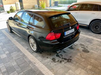 BMW rad 3 Touring 320d Touring xDrive A/T - 2