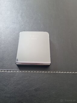 Z Flip 5 - 2