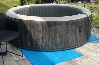 nafukovacia vírivka INTEX PURE SPA DELUXE - 2