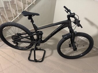 Predám horsky celoodpruzeny bicykel značka Trek top fuel 5 - 2