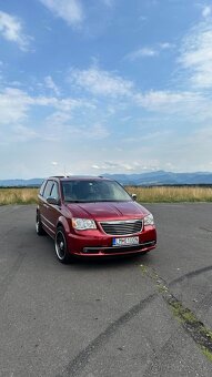 Chrysler Grand Voyager 3.6 LPG 211KW - 2