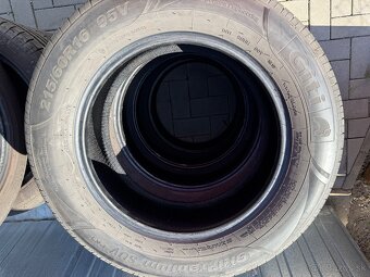 215/60R16 Giti - 2