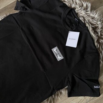 Tričko balmain xl - 2