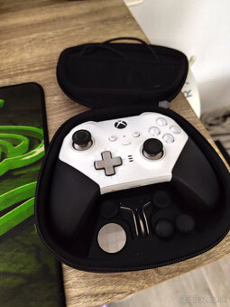 Predam Xbox Series X + Elite 2 ovladac - 2