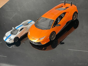 Bburago Lamborghini Huracan 1:24 velky model + Ford GT - 2