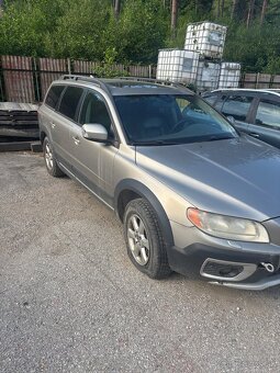 Volvo xc70 - 2