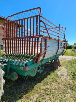 Predám samozberací voz - 2