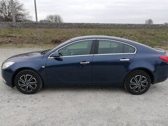 Predám OPEL INSIGNIA - 2