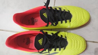 Halovky Adidas Predator - 2
