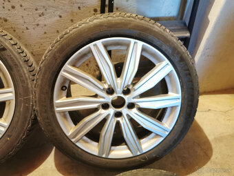 Audi A6 C8 (4K) - orig. 19" alu so zimnými pneu - 2