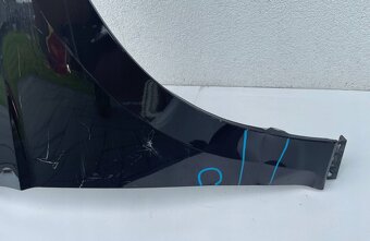 VW Passat B8 2014- pravý blatník - 2