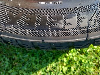 225/50 r17 celoročne pneumatiky - 2