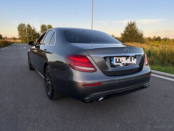 Mercedes-Benz E-Class Sedan 220d (2019) - 2