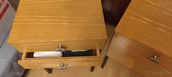 Kozmetický stolík+ nočný stolík - 2