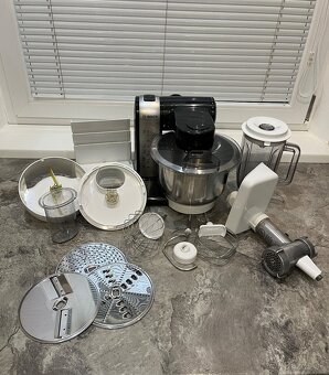 Bosch MUM 48A1/05 kuchynský robot plus príslušenstvo - 2